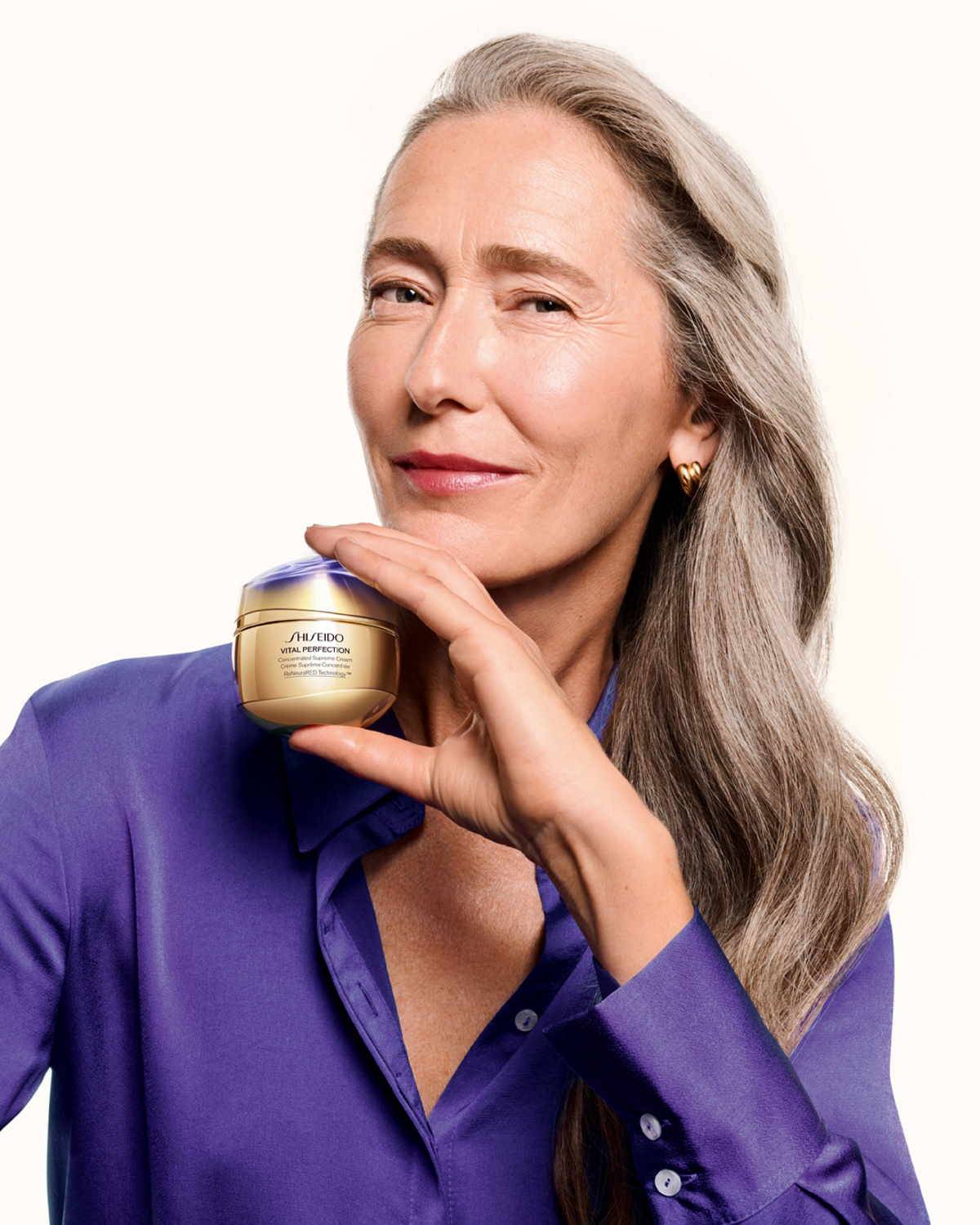 Shiseido Vital Perfection: Kosmetyki dla kobiet po 45. roku życia. Marka Shiseido przedstawia nową gamę kosmetyków przeciwstarzeniowych dla kobiet po 45. roku życia Vital Perfection. Jak działa?