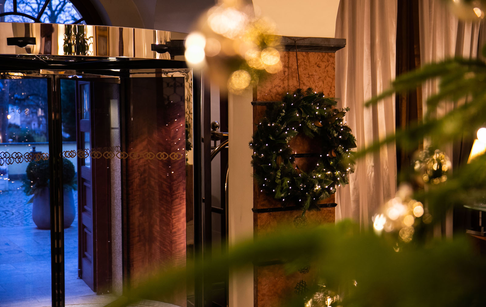 Na ten szczególny okres hotel przygotował specjalny pakiet świąteczny (Fot. Karol Kacperski)