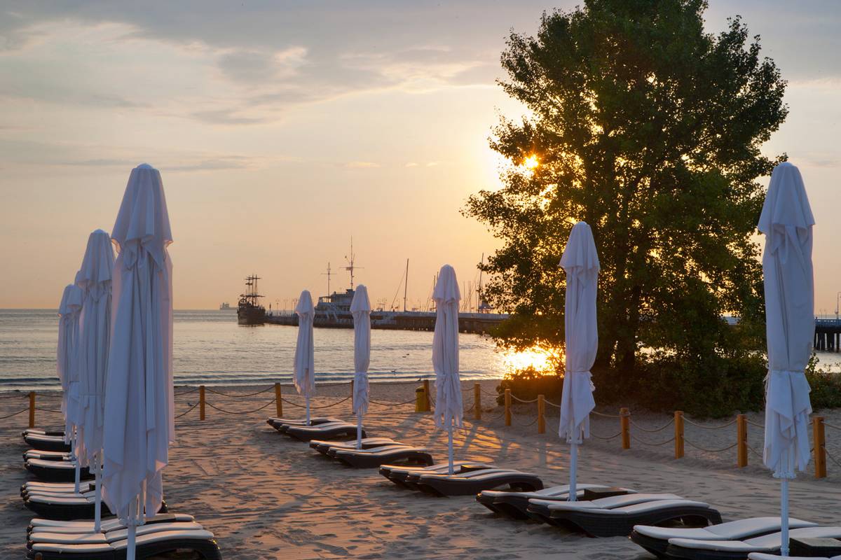 Prywatna plaża hotelowa - Sheraton Sopot / Fot. Materiały prasowe