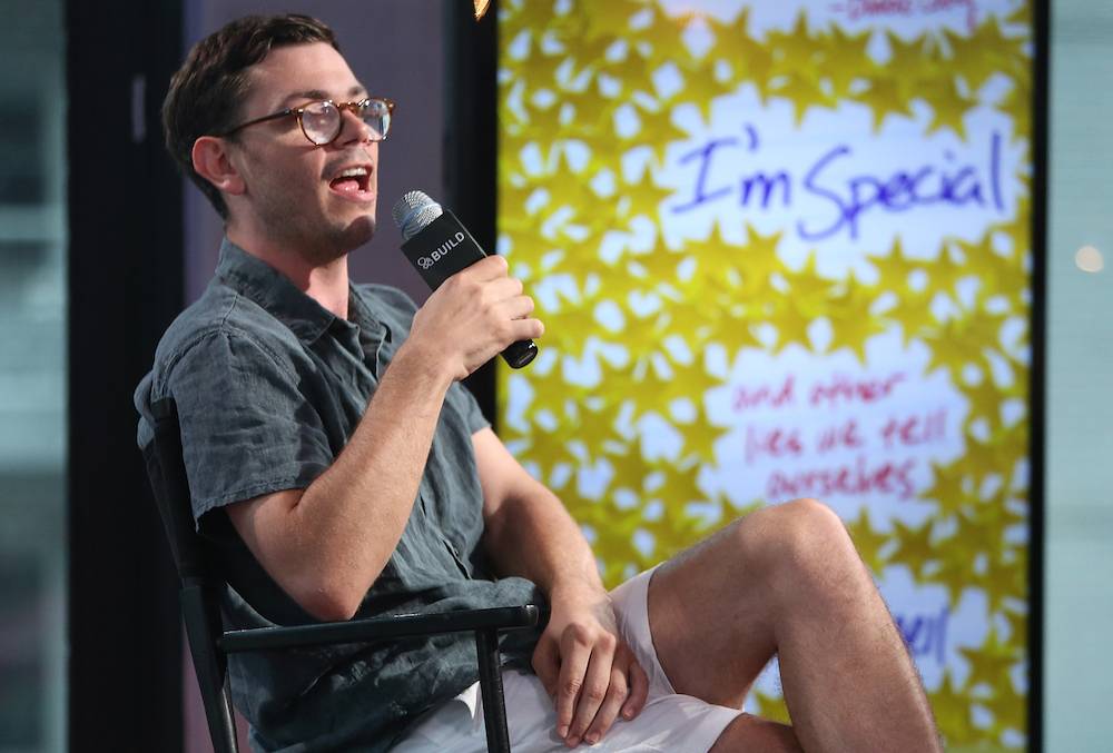 Ryan O’Connell opowiada o swojej książce (Fot. Getty Images)