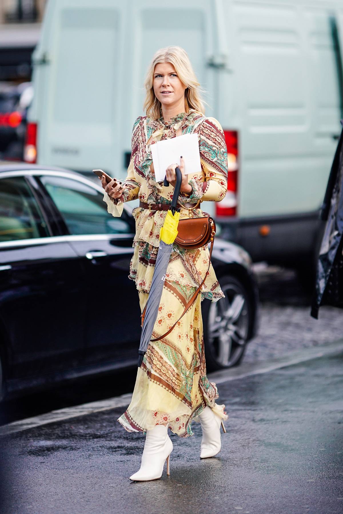 Street style na tygodniu mody w Paryżu