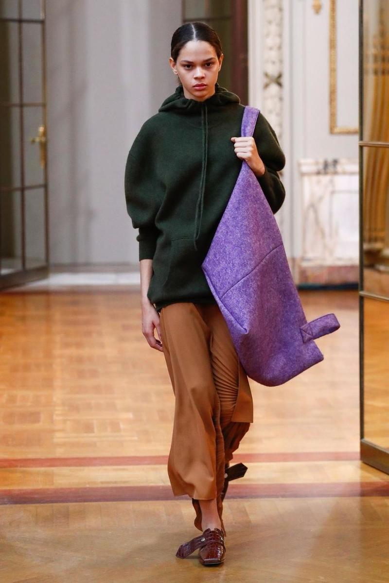 Victoria Beckham Autumn/Winter 2018 (Photo: INDIGITAL.TV)