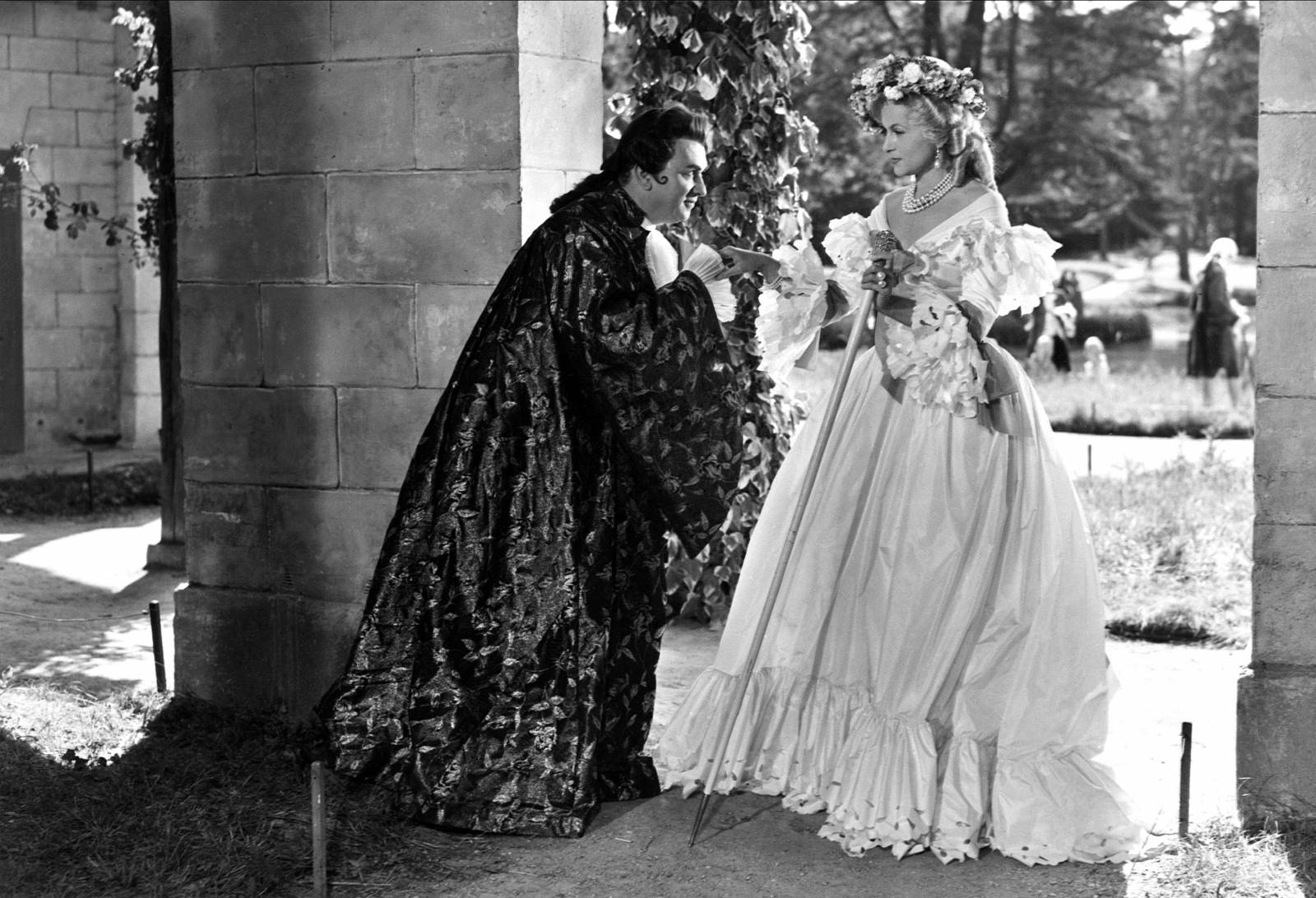 Lana Marconi jako Maria Antonina w filmie „Gdyby powiedziano mi o Wersalu” w reżyserii Sachy Guitry (1954). (Fot. AF Archive/Mary Evans Picture Library/East News)