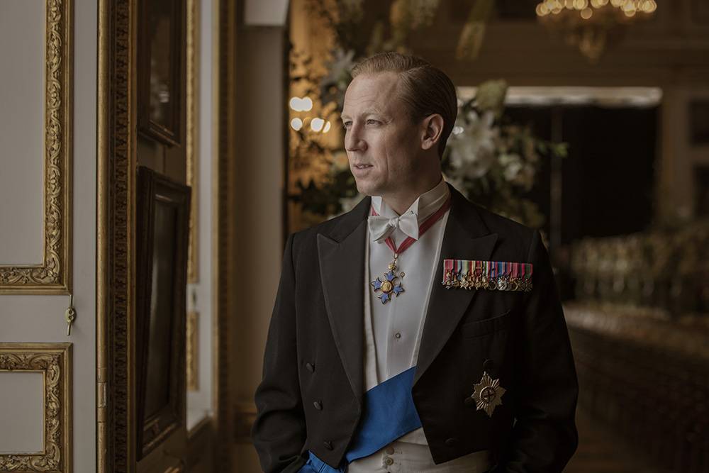 Tobias Menzies jako książę Filip (Fot. Materiały prasowe Netflix)
