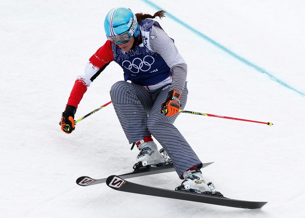 Polska narciarka Karolina Riemen-Żerebecka podczas Igrzysk Olimpijskich.