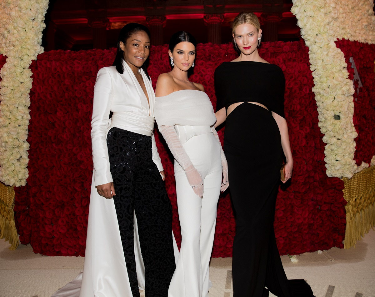 Tiffany Haddish, Kendall Jenner i Karlie Kloss na gali MET 2018