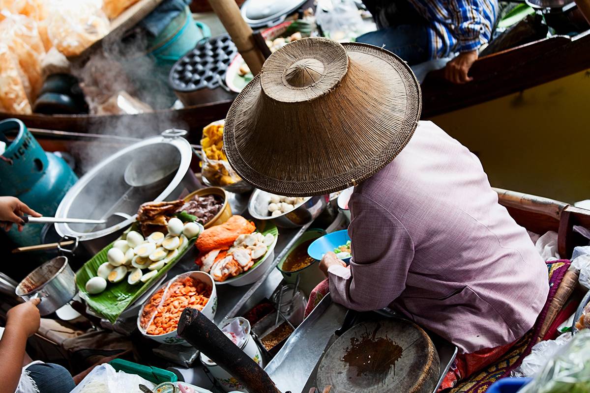 Street food w Bagkoku (Fot. Getty Images)