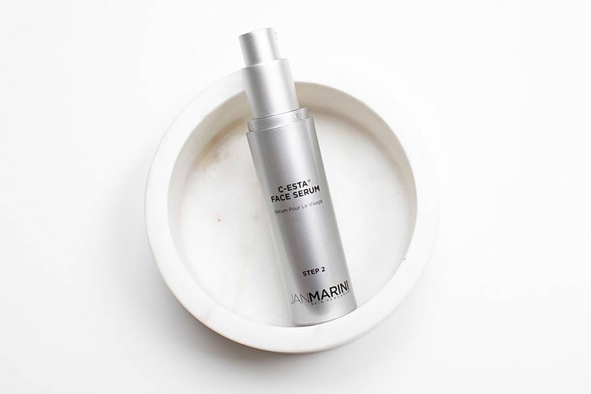 Jan Marini C-ESTA Face Serum / (Fot. Materiały prasowe)