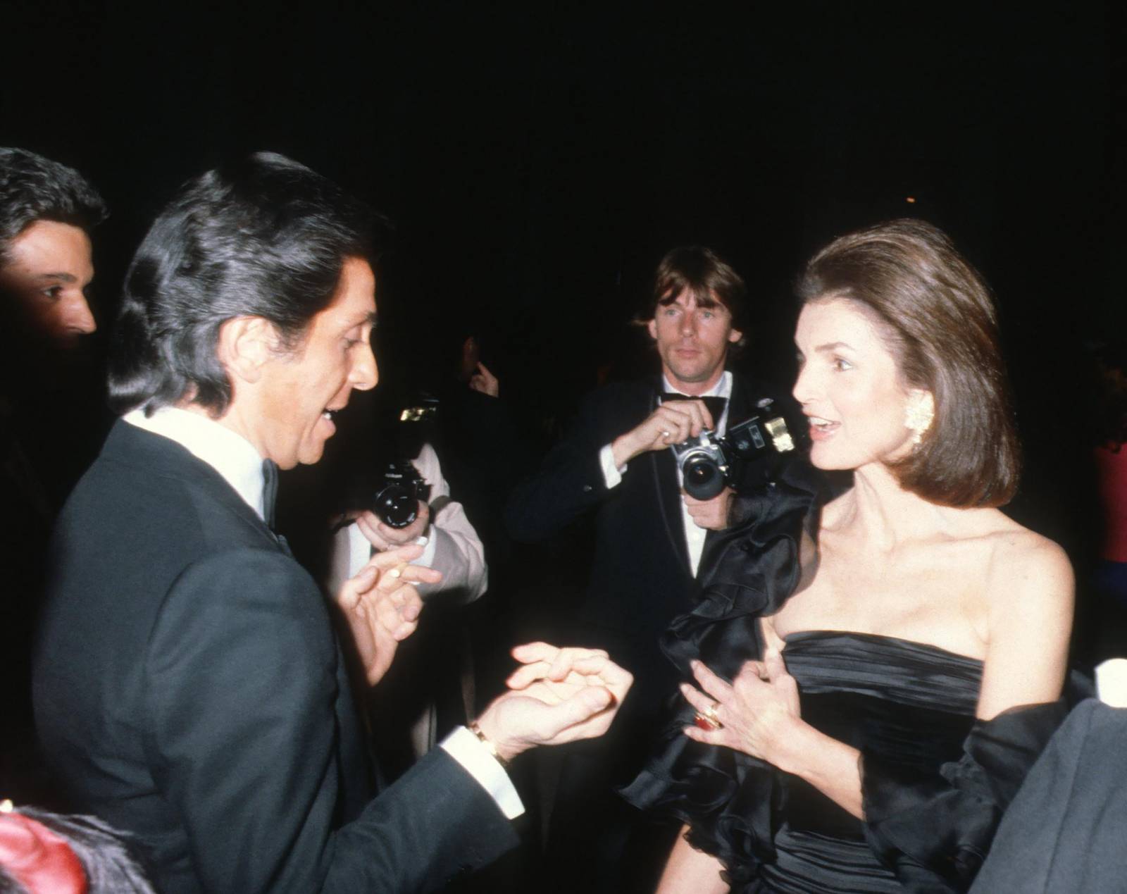 Valentino Garavani i Jacqueline Kennedy Onassis, 1979 rok (Fot. Ron Galella Collection , Getty Images)
