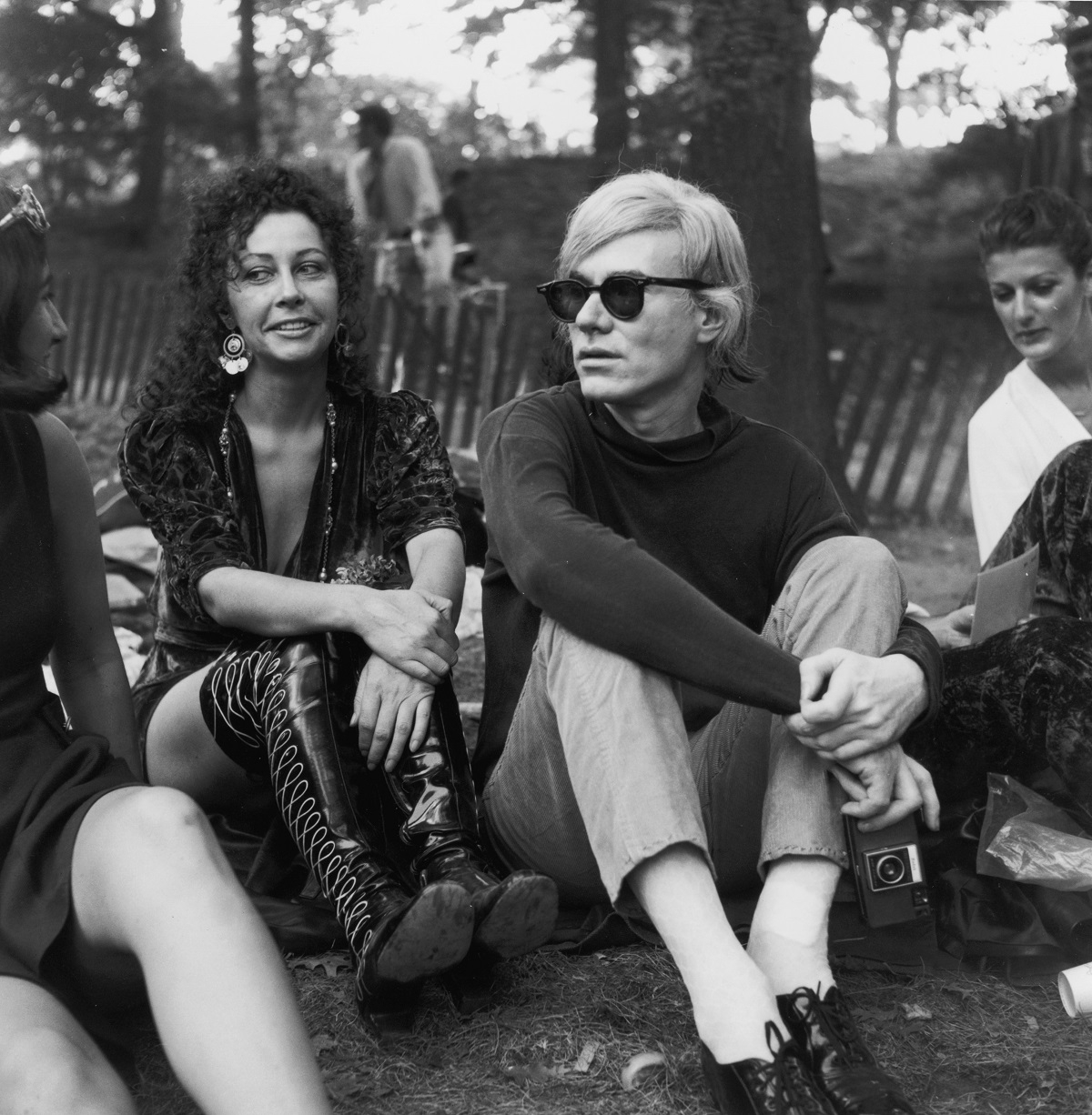 Andy Warhol z Ultra Violet  - jedną z gwiazd Fabryki w 1968 roku