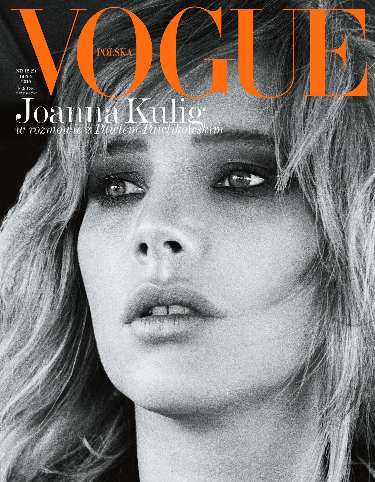 Joanna Kulig na okładce lutowego wydania Vogue Polska