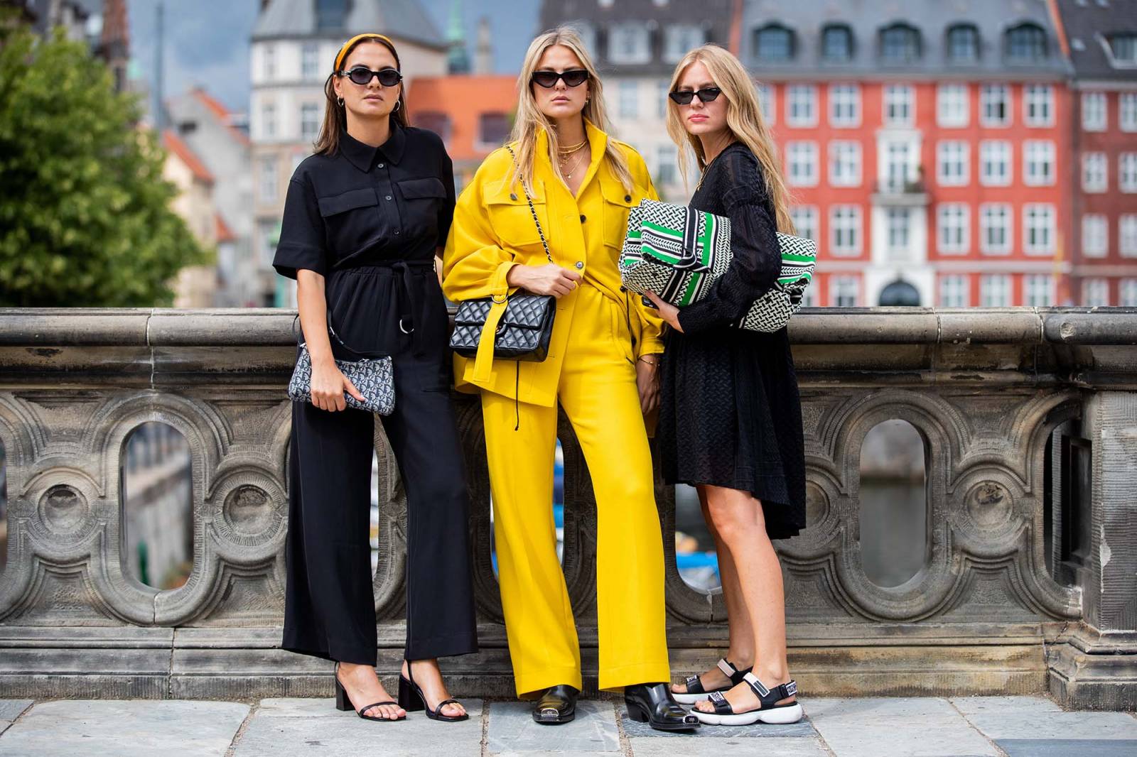 Anna Winter, Alessa Winter i Olja Ryzevsk podczas tygodnia mody w Kopenhadze (Fot. Christian Vierig/Getty Images)