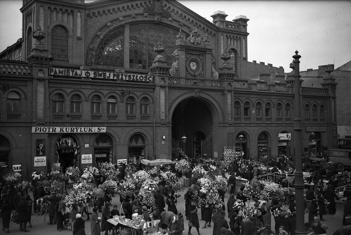 Henryk Poddębski, Przedświąteczny handel pod Halą Mirowską, 1934, Muzeum Warszawy