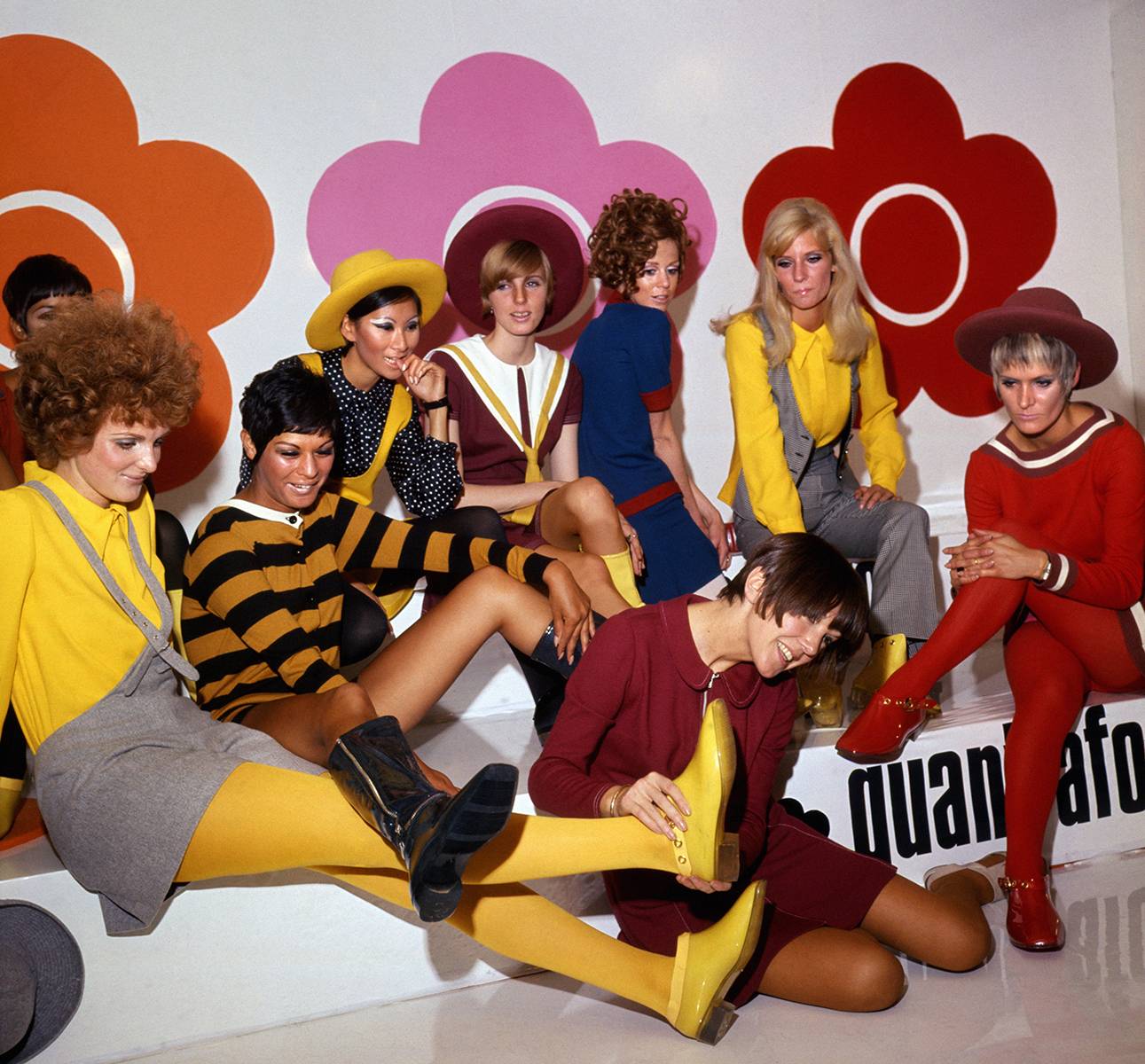 Mary Quant i modelki w butach z kolekcji Quant Afoot 