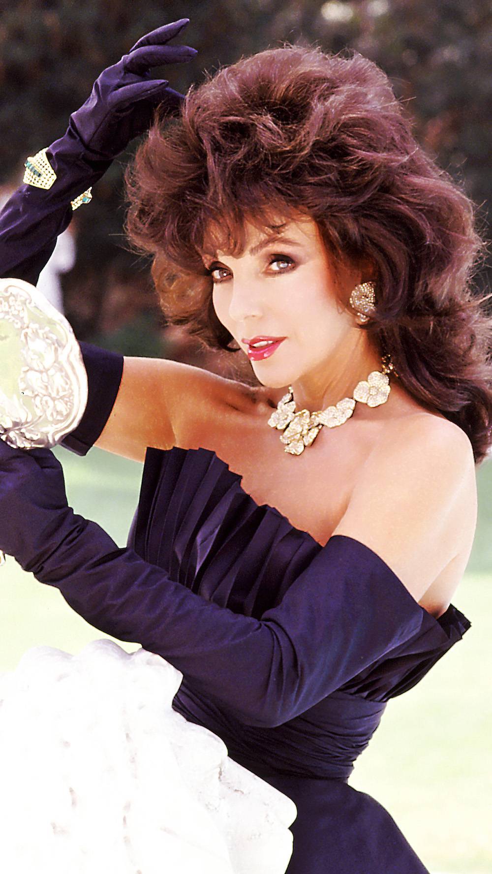 Joan Collins w 1986 roku (Fot. Getty Images)