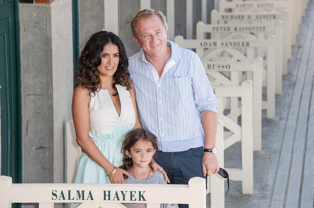 Salma Hayek, Francois-Henri Pinault i Valentina Paloma Pinault (Fot. Getty Images)