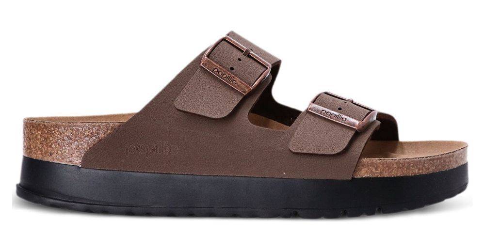 Sandały na platformie płaskie, Birkenstocki Arizona, 688 zł (Fot. materiały prasowe)