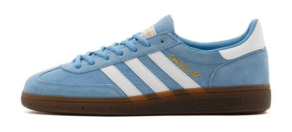 Najmodniejszy model adidas: Handball Spezial, przecenione na 361,99 zł (Fot. materiały prasowe)