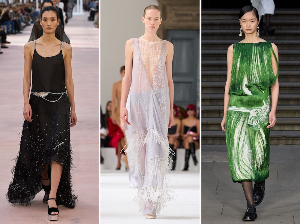 Trzy modelki w eleganckich sukienkach z koralików prezentują różnorodne style – od czerni po przezroczystości, aż po zieleń.