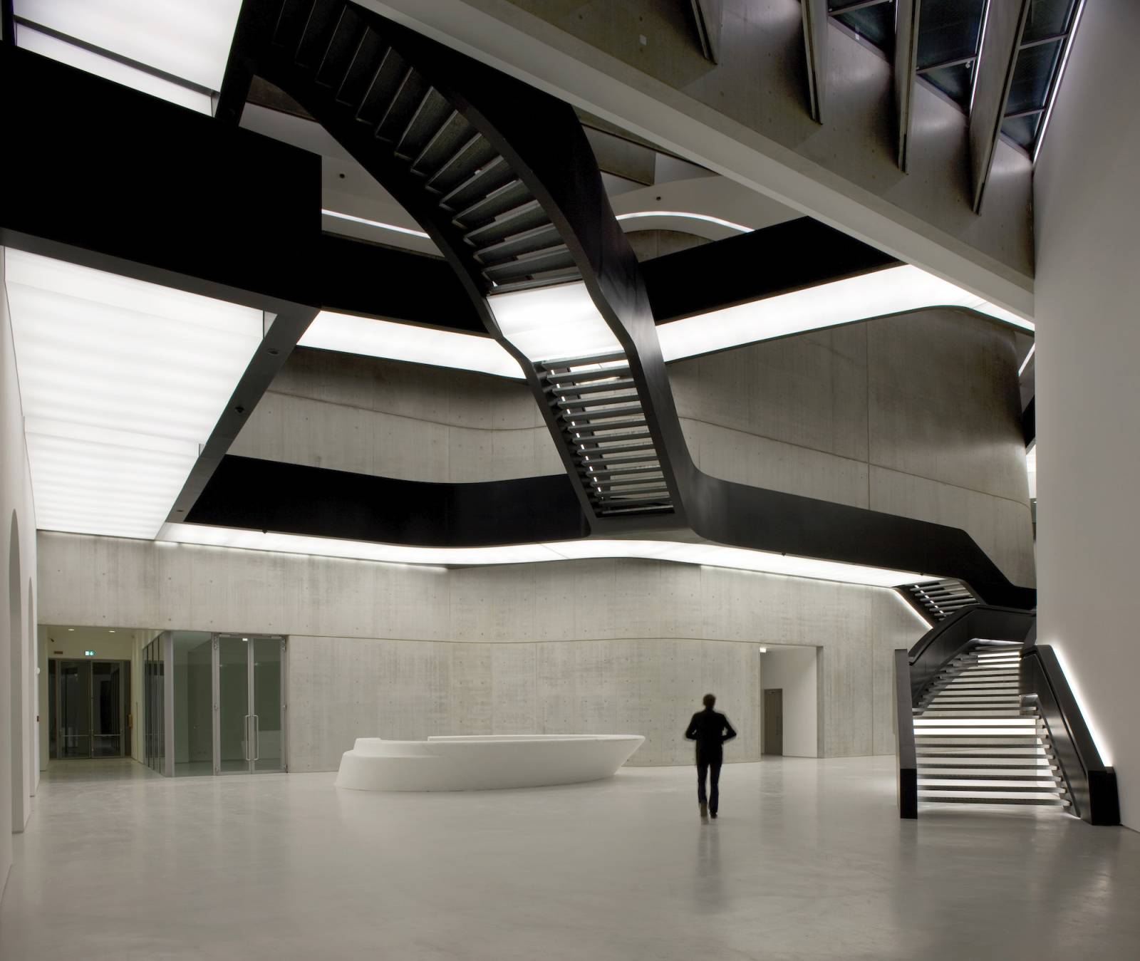 MAXXI Muzeum Sztuki Współczesnej w Rzymie (Fot. Getty Images)