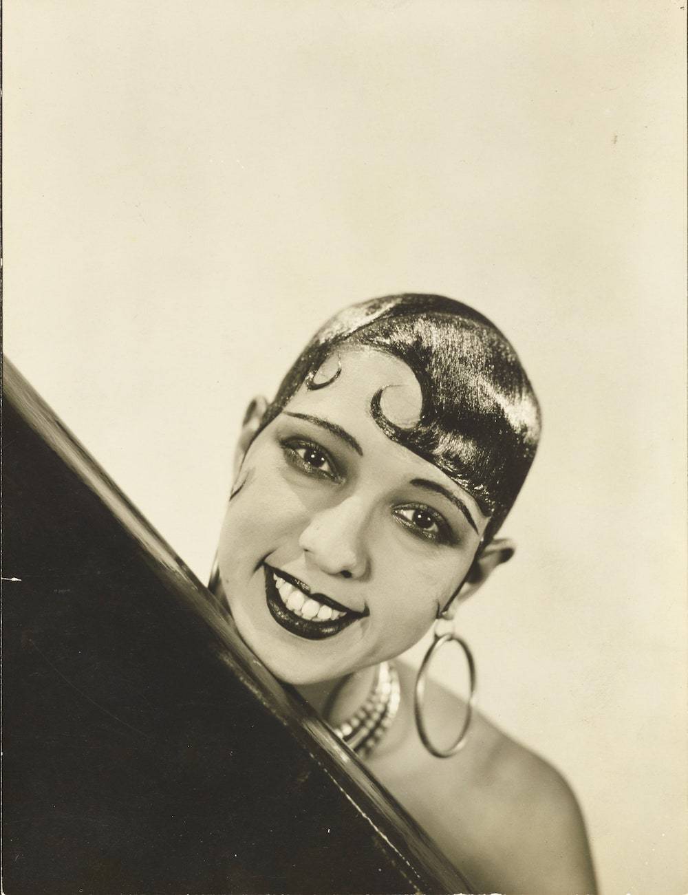 Josephine Baker (Fot. George Hoyningen-Huene, 1927 rok, Vanity Fair © Condé Nast)
