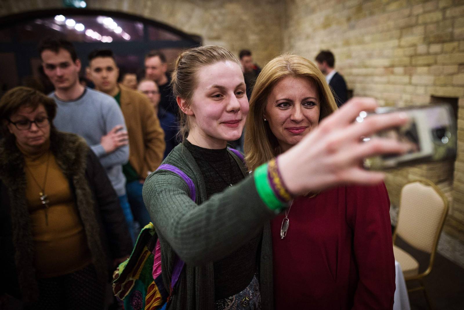 Zuzana Čaputová spotyka się z mieszkańcami Komarno, marzec 2019 (Fot. VLADIMIR SIMICEK / AFP/ East News)